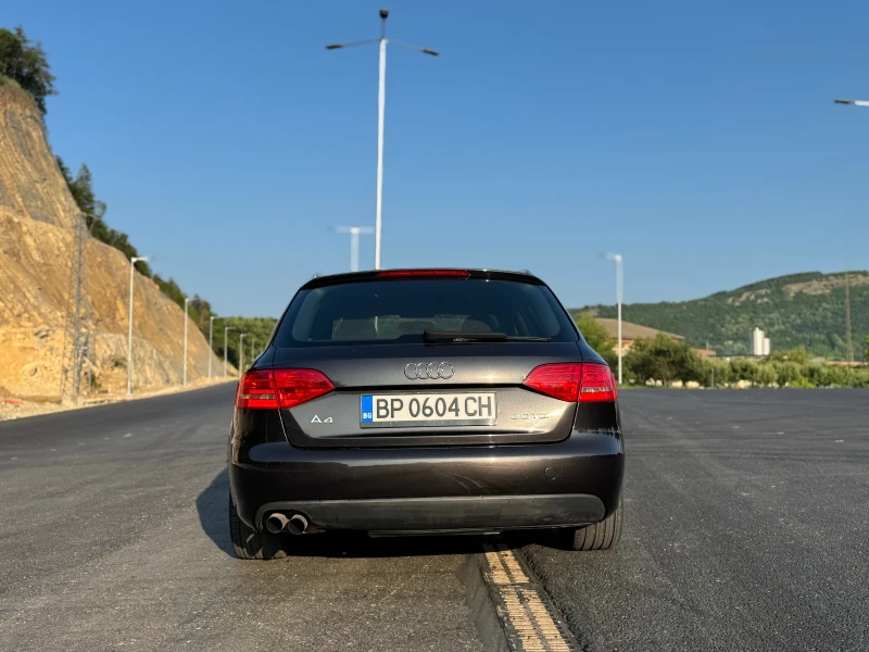 Audi A4, снимка 7 - Автомобили и джипове - 52797139