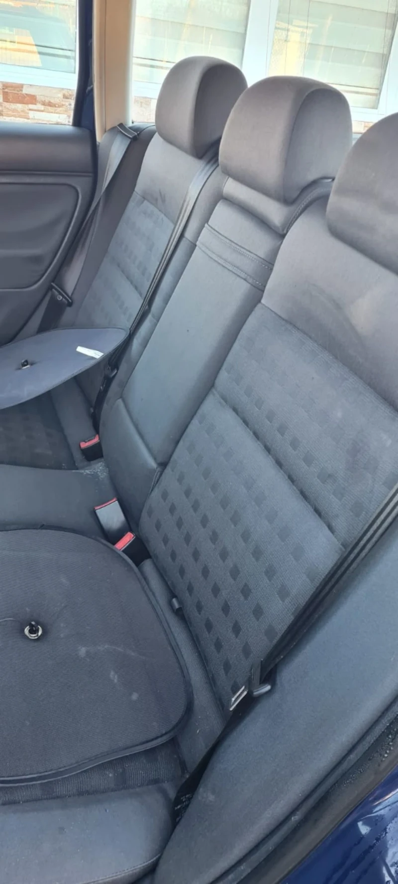 VW Passat, снимка 16 - Автомобили и джипове - 52866007