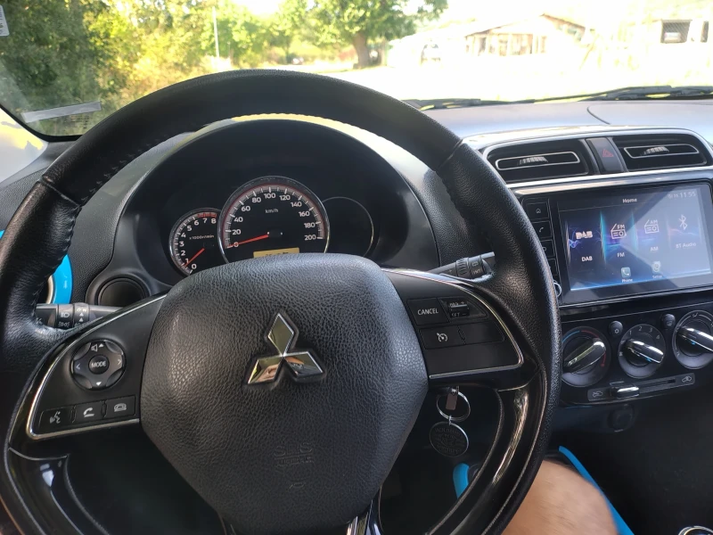 Mitsubishi Space star Селект + , снимка 10 - Автомобили и джипове - 52893954