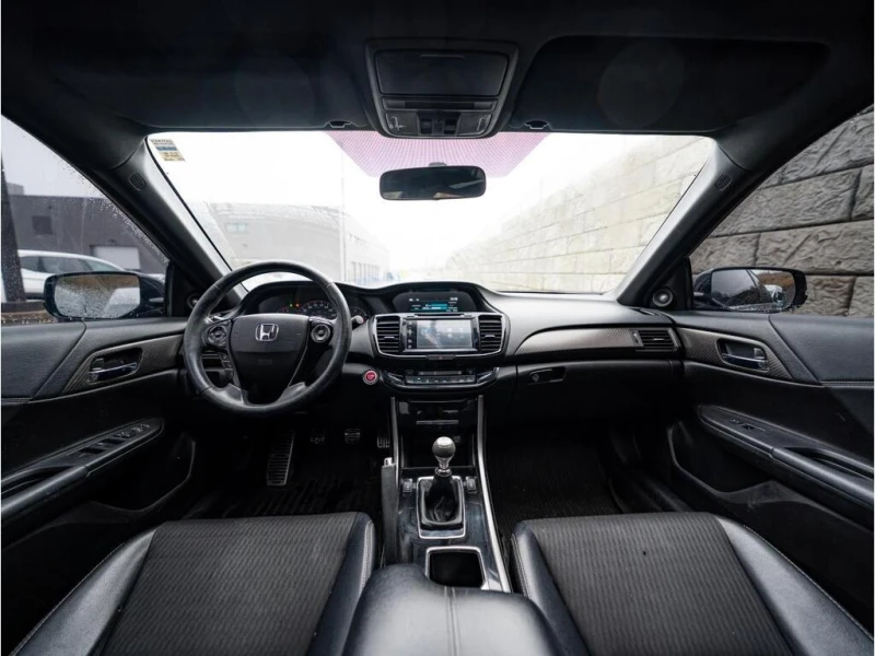 Honda Accord * Sedan L4 Sport 6mt * CARFAX * БЕЗ ПЪРВОНАЧАЛНА В, снимка 10 - Автомобили и джипове - 52932093