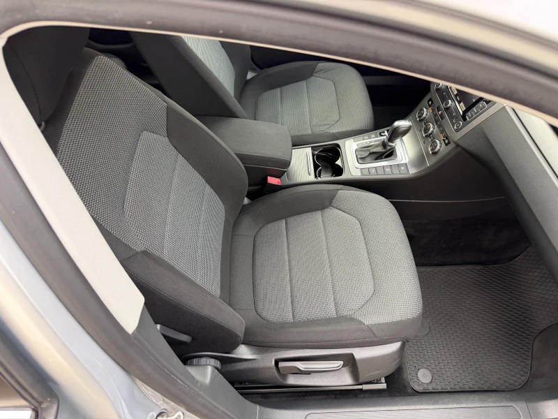 VW Passat 2.0TDI* СЕРВИЗНА КНИЖКА С ПЪЛНА ИСТОРИЯ В VW, снимка 13 - Автомобили и джипове - 53022762