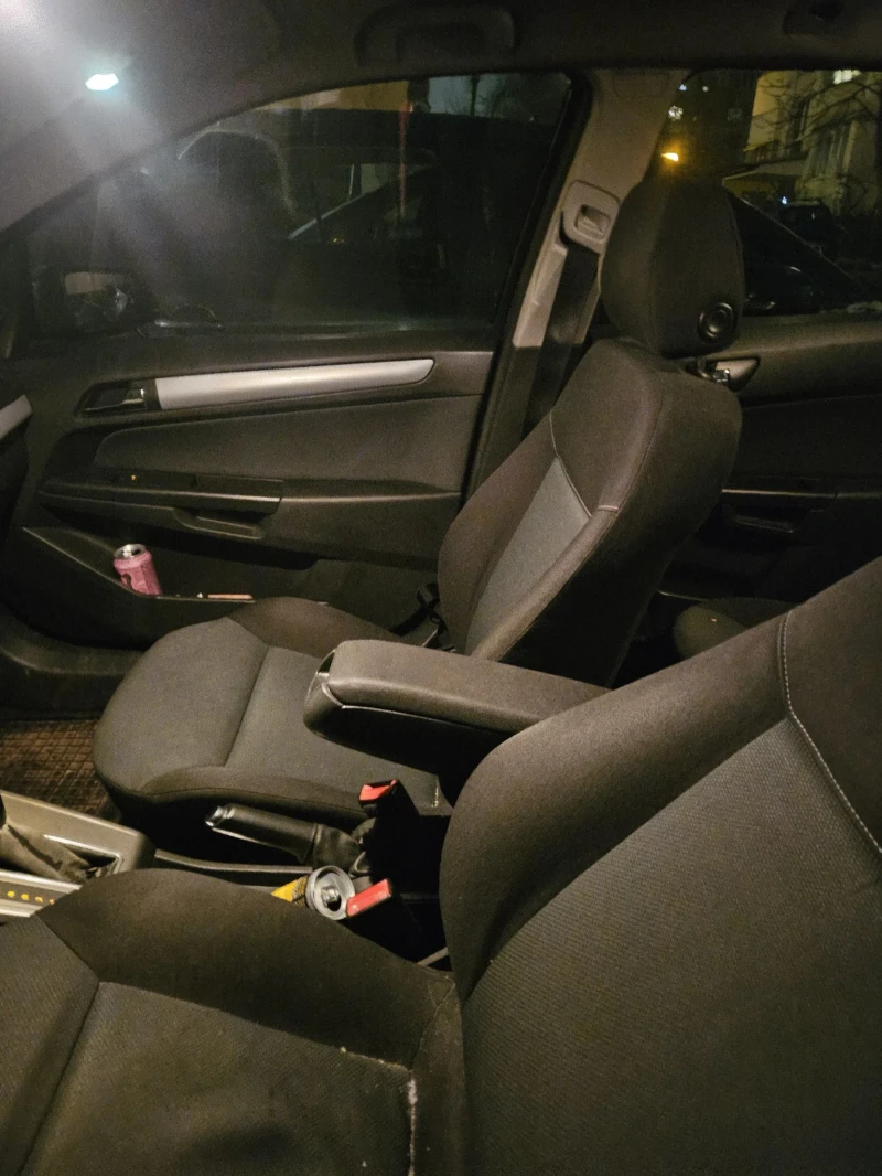 Opel Astra OPEL ASTRA H 1.8 AUTOMAT, снимка 10 - Автомобили и джипове - 53386132
