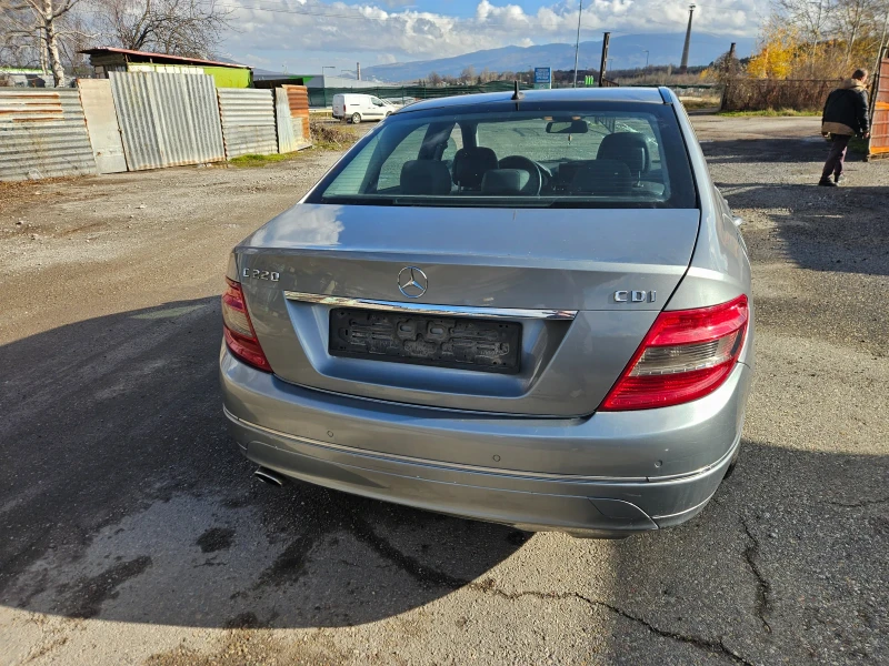 Mercedes-Benz C 220 C220dizel 170ks 2008god-646-На части, снимка 8 - Автомобили и джипове - 53418546