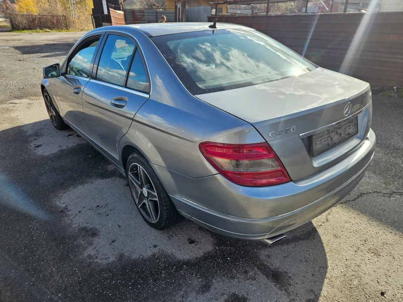 Mercedes-Benz C 220 C220dizel 170ks 2008god-646-На части, снимка 6 - Автомобили и джипове - 53418546
