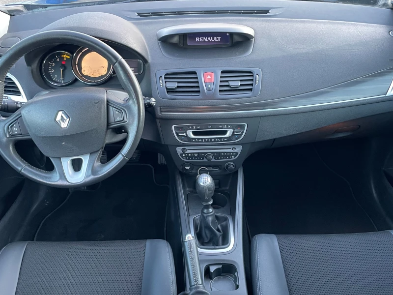Renault Megane НОВ ВНОС ИТАЛИЯ, снимка 11 - Автомобили и джипове - 53446679
