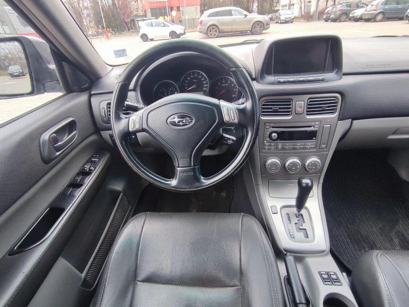 Subaru Forester 2.0i-158kc-4Х4-АВТОМАТ-НАВИГАЦИЯ-ИТАЛИЯ-ФЕЙСЛИФТ  , снимка 9 - Автомобили и джипове - 53508112