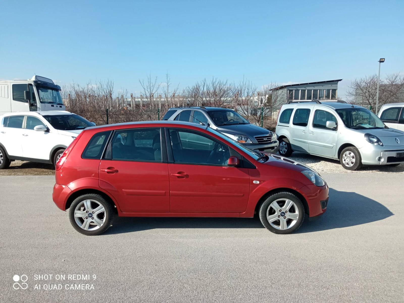 Ford Fiesta 1.3 бензин  - изображение 4