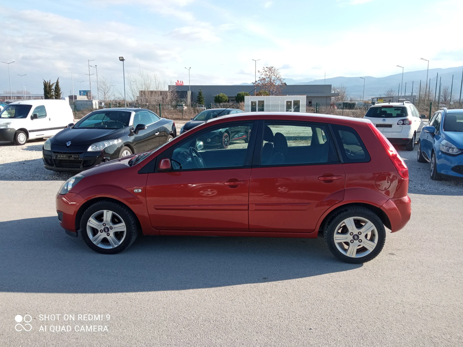 Ford Fiesta 1.3 бензин  - изображение 7