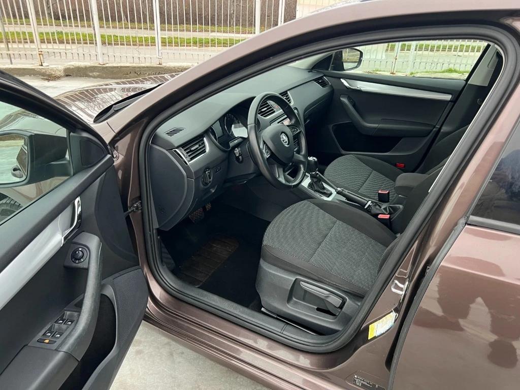 Skoda Octavia 1.8i-4X4-180КОНЯ - изображение 7