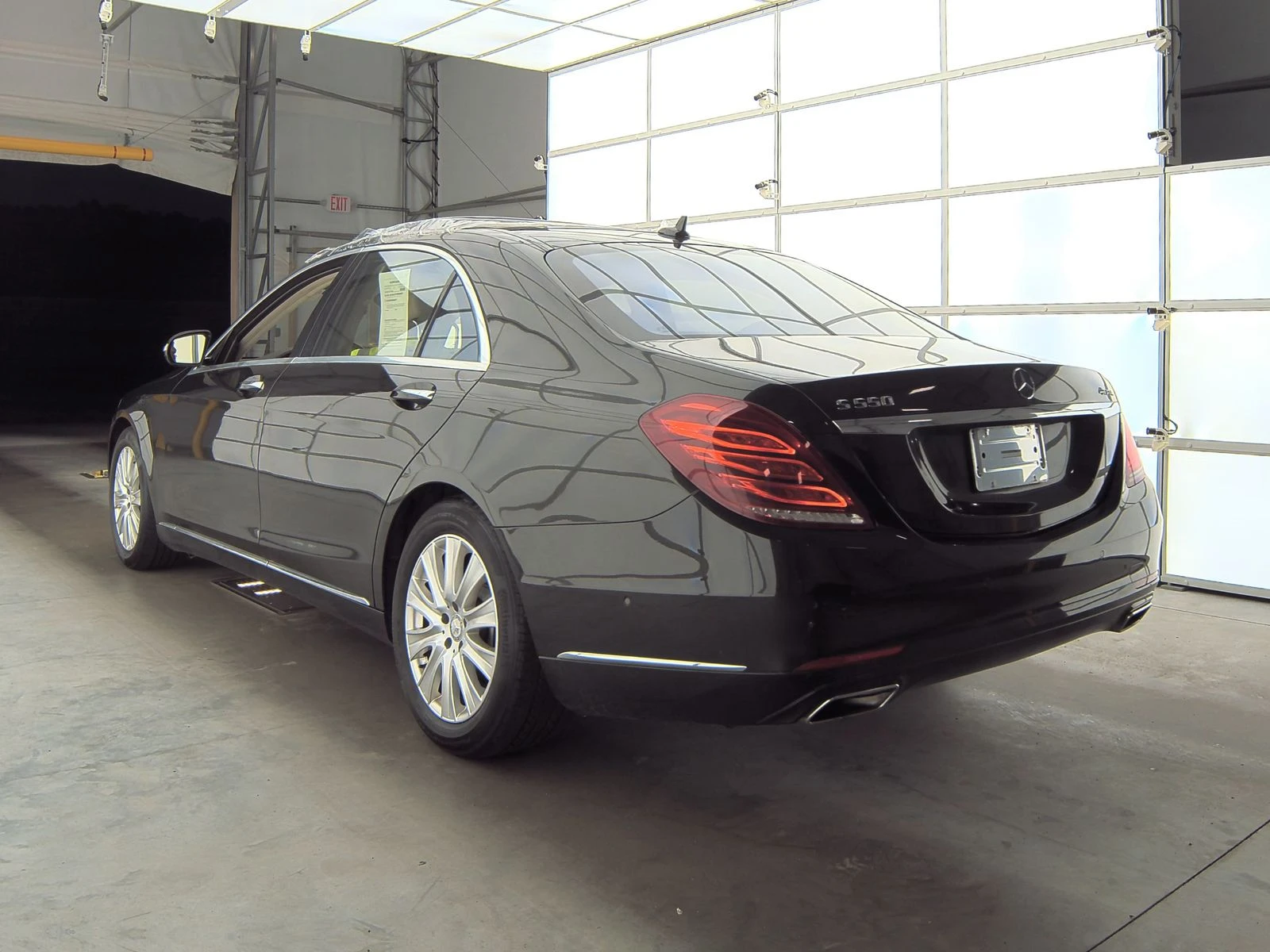 Mercedes-Benz S 550 BURMASTER* DISTRO* МАСАЖ* ОБДУХ* KEYLESS* AMBIENT - изображение 6