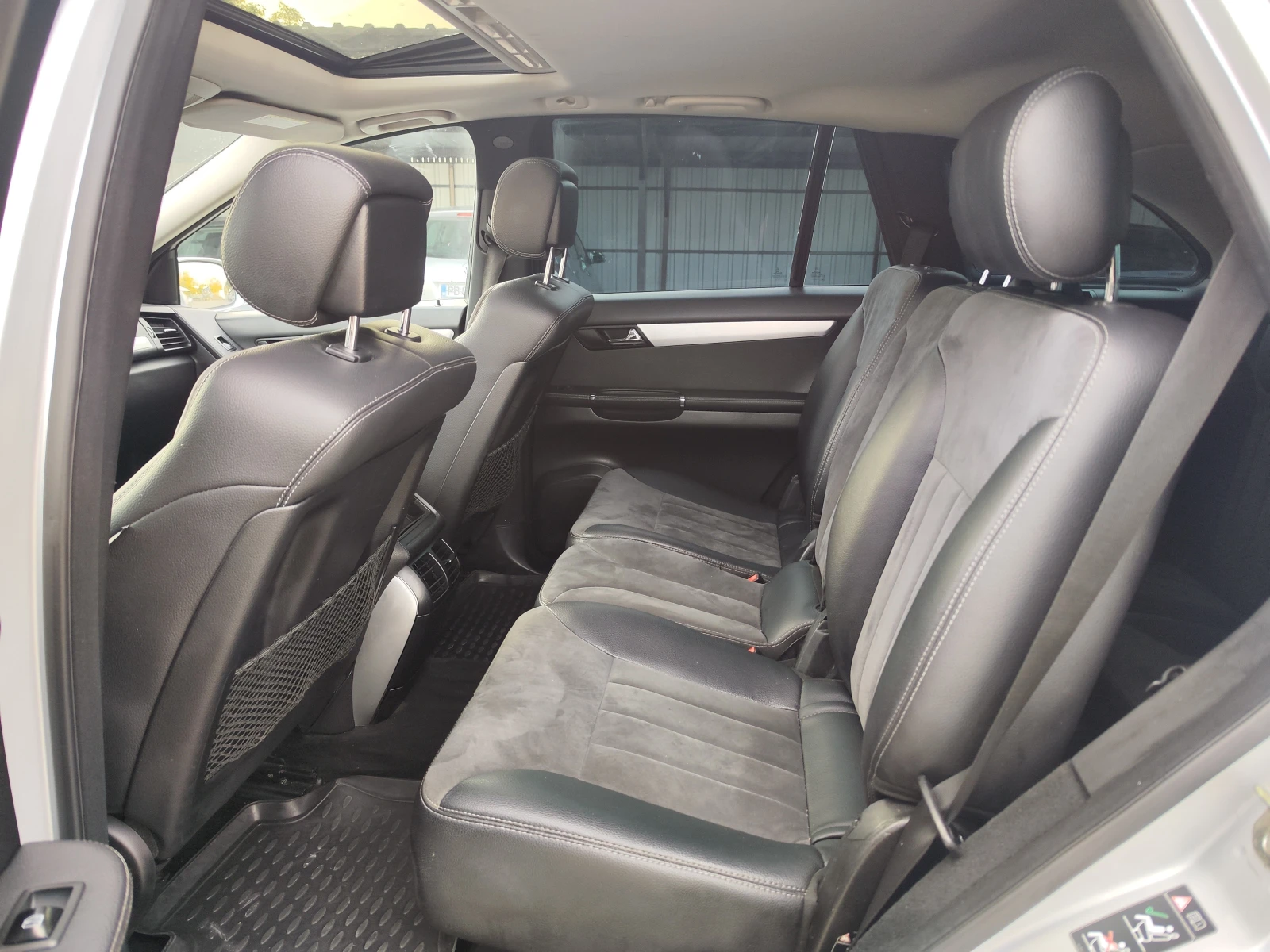 Mercedes-Benz R 320 AMG* 4MATIC* PODGREV* NAVI* ALCANTAR* LIZING - изображение 6