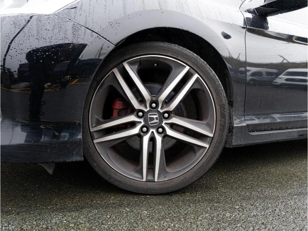 Honda Accord * Sedan L4 Sport 6mt * CARFAX * БЕЗ ПЪРВОНАЧАЛНА В - изображение 8