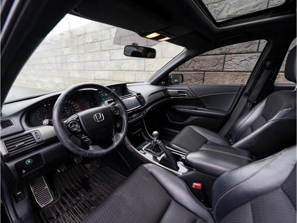 Honda Accord * Sedan L4 Sport 6mt * CARFAX * БЕЗ ПЪРВОНАЧАЛНА В - изображение 9