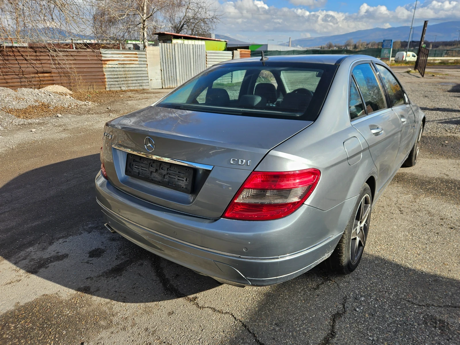 Mercedes-Benz C 220 C220dizel 170ks 2008god-646-На части - изображение 3
