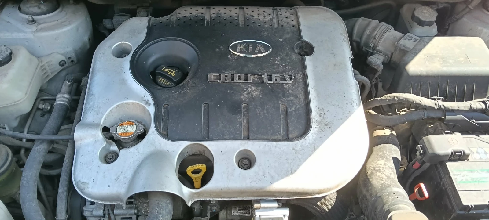 Kia Carens, снимка 14 - Автомобили и джипове - 53892222