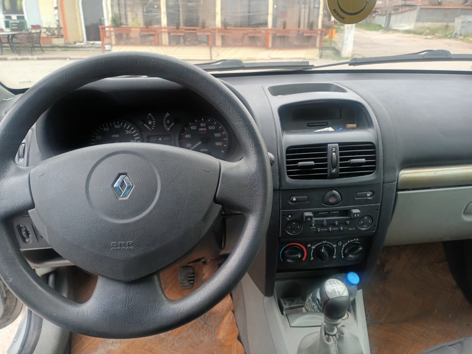 Renault Clio, снимка 7 - Автомобили и джипове - 53953459