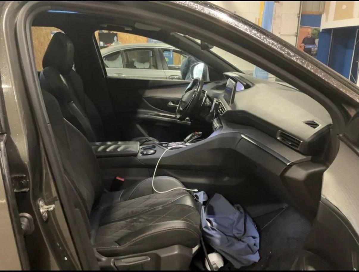 Peugeot 3008 2.0HDI GT-LINE, снимка 8 - Автомобили и джипове - 54019195