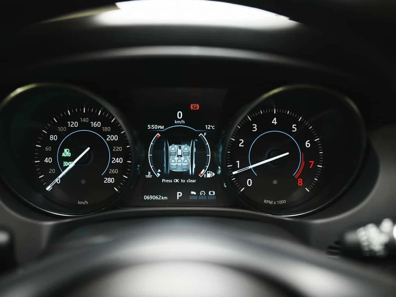 Jaguar XE * Premium * CARFAX * ���� �� �� | Mobile.bg � ����������� 15