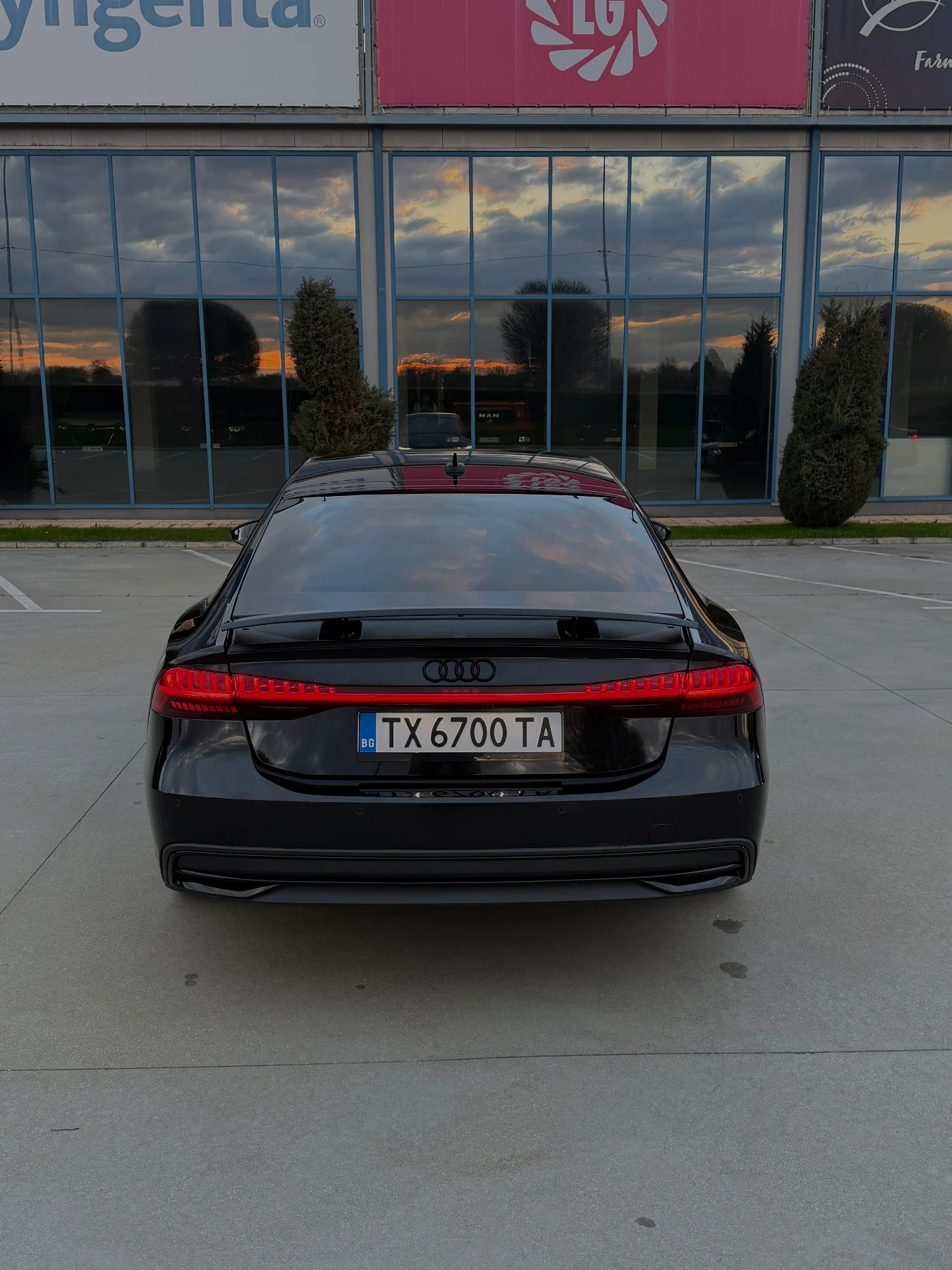 Audi A7 Audi A7 95000км нов внос:Швейцария, снимка 3 - Автомобили и джипове - 55030224