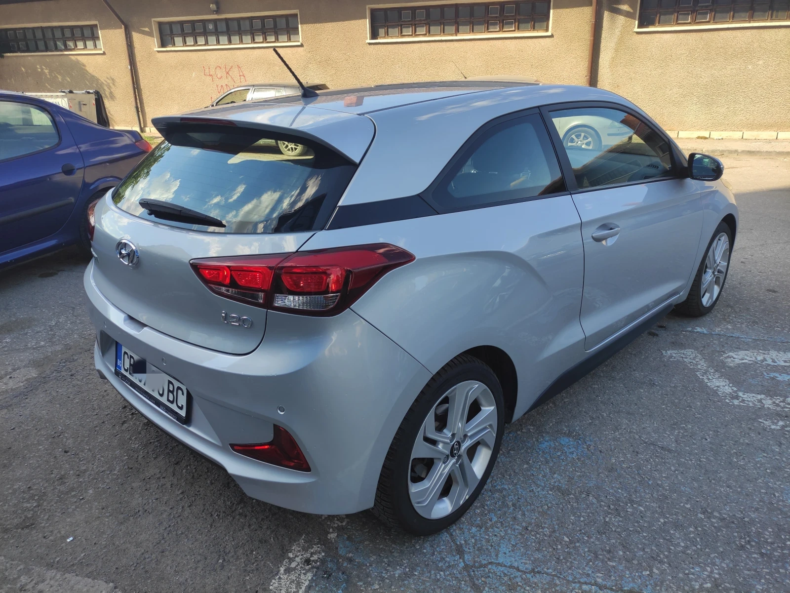 Hyundai I20 47000 км/ от България/ гаражна, снимка 5 - Автомобили и джипове - 54762962
