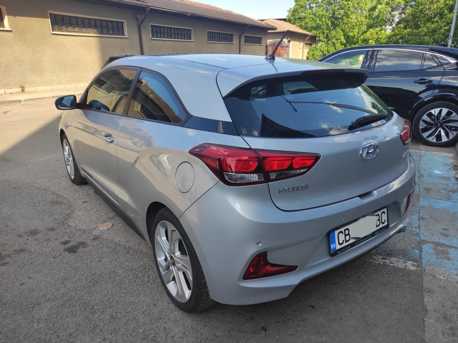 Hyundai I20 47000 км/ от България/ гаражна, снимка 4 - Автомобили и джипове - 54762962