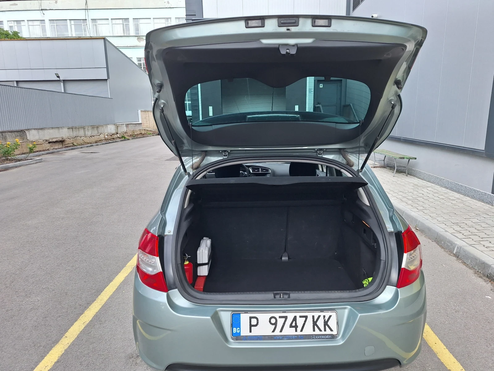 Citroen C4, снимка 8 - Автомобили и джипове - 54854203