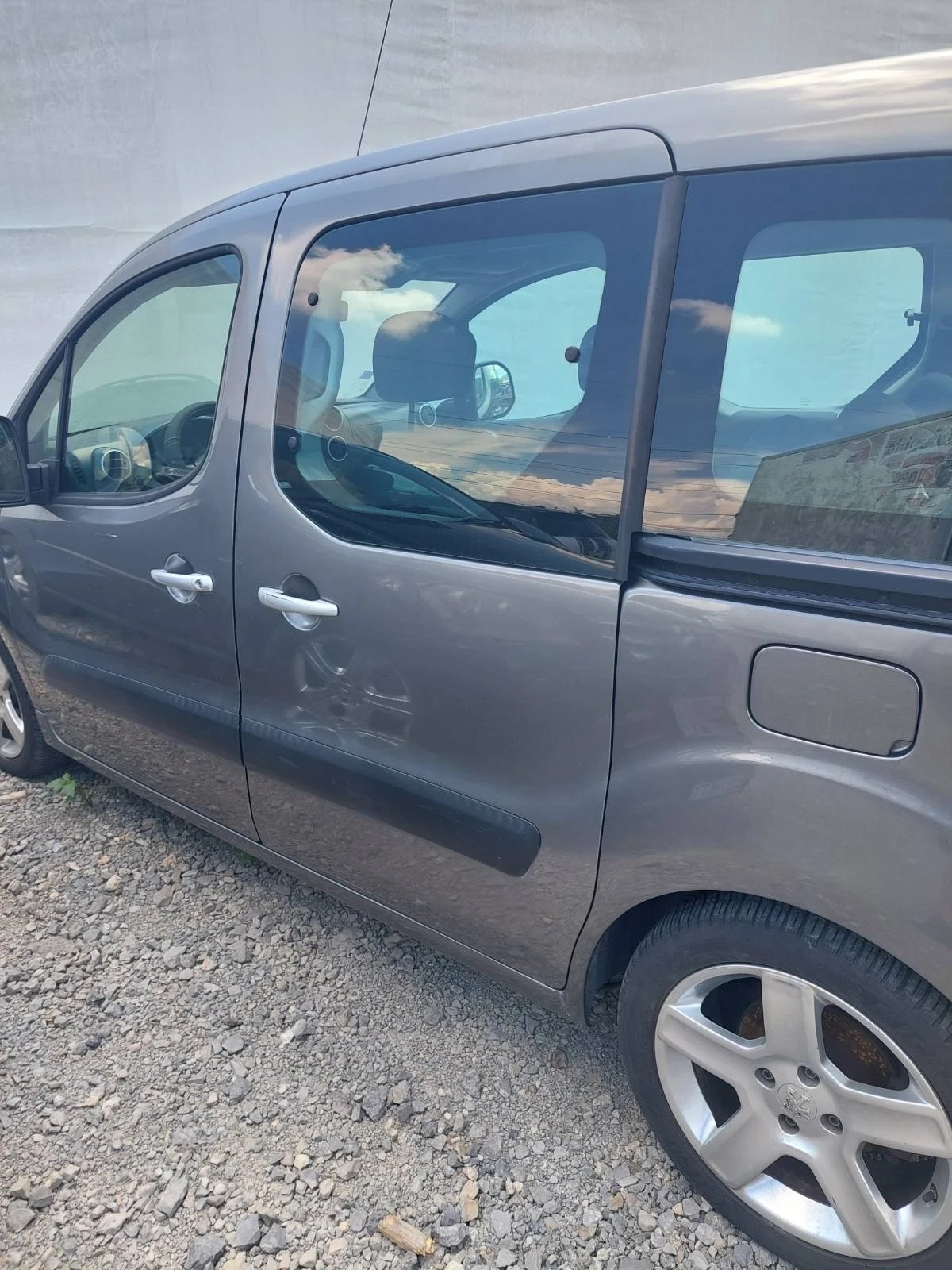 Peugeot Partner Tepee 1.6 HDI , снимка 3 - Автомобили и джипове - 55021709