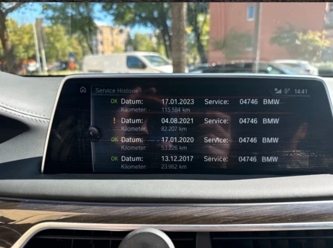 BMW 750 750 Li XDRIVE , снимка 13 - Автомобили и джипове - 55235540