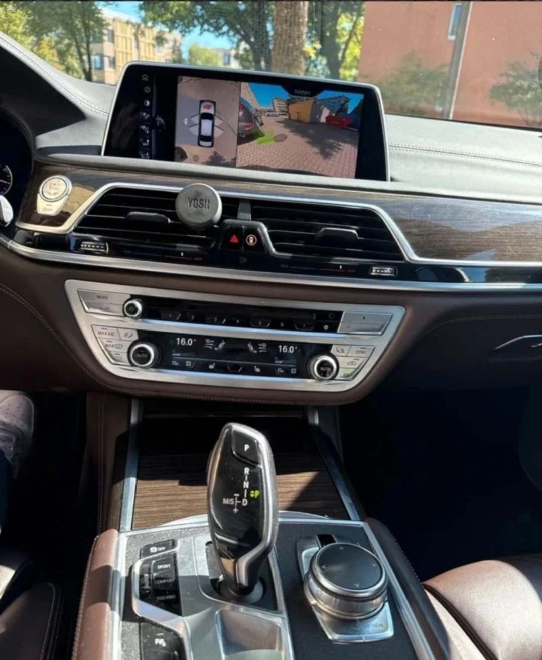 BMW 750 750 Li XDRIVE , снимка 11 - Автомобили и джипове - 55235540