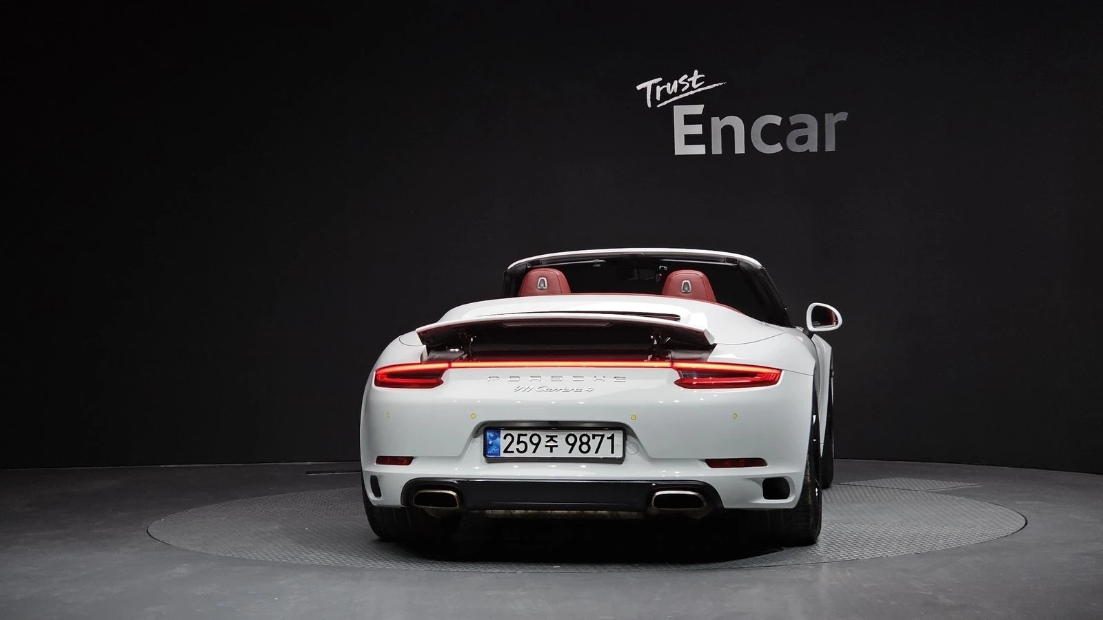 Porsche 911 CARRERA 4* ПОДГРЕВ ВОЛАН* КРАЙНА ЦЕНА, снимка 4 - Автомобили и джипове - 55348782
