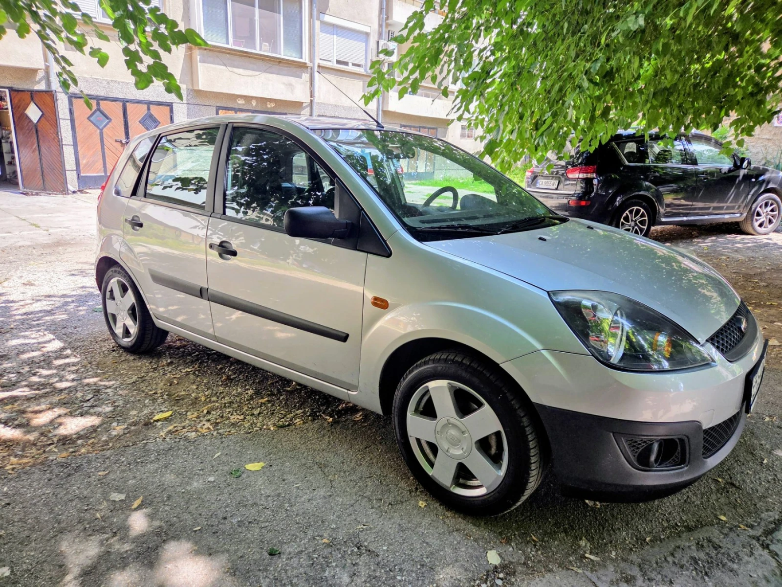 Ford Fiesta, снимка 6 - Автомобили и джипове - 55376534