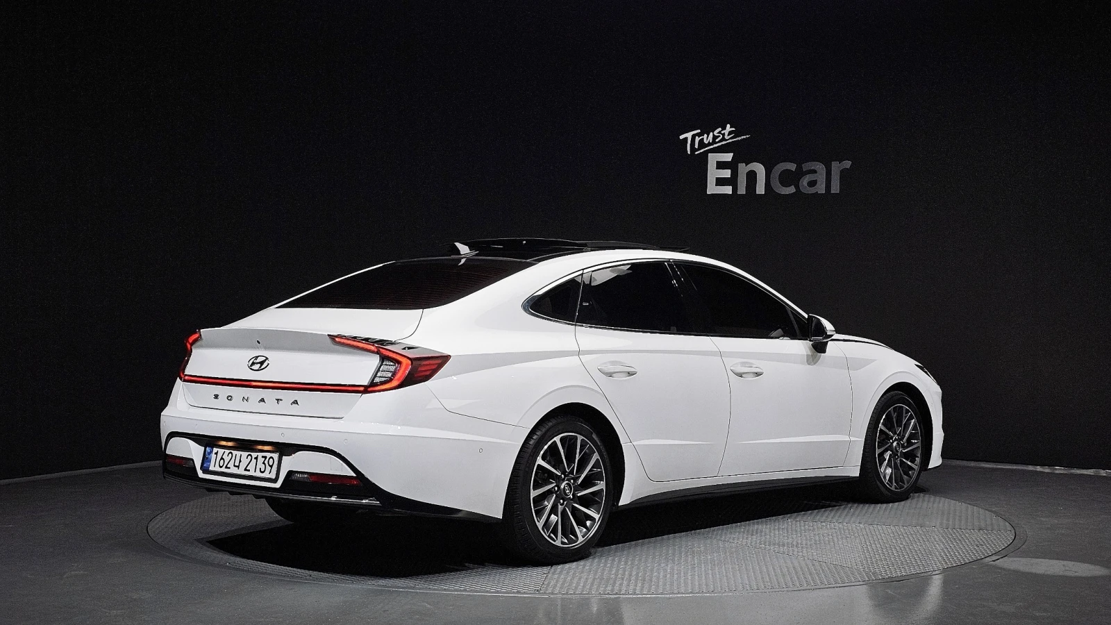 Hyundai Sonata, снимка 2 - Автомобили и джипове - 55527967