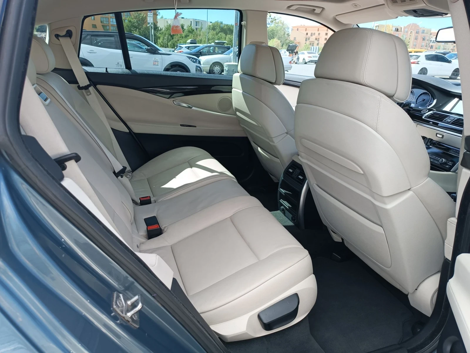 BMW 5 Gran Turismo 530d GT F07, снимка 10 - Автомобили и джипове - 55906479