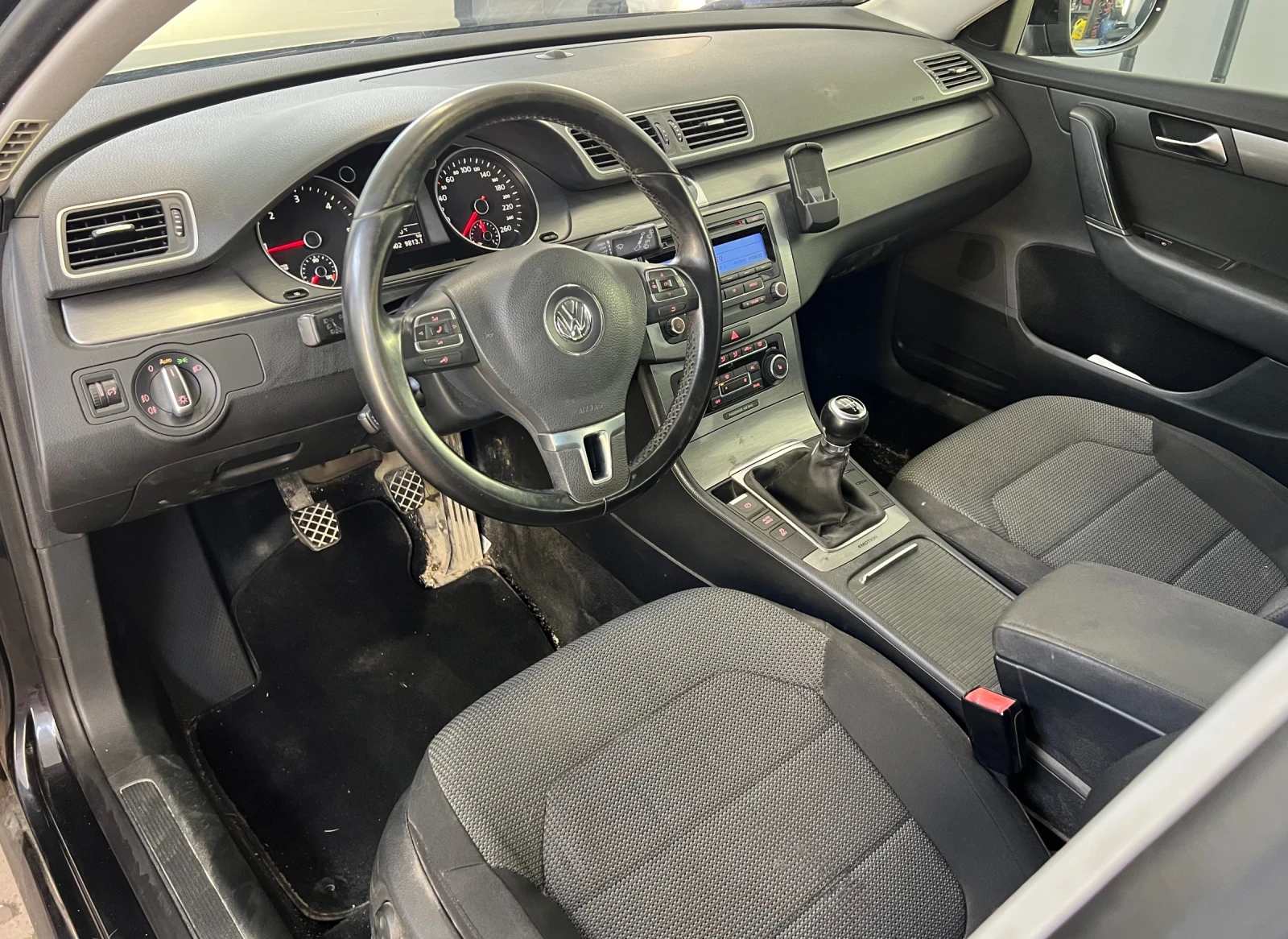 VW Passat B7 2.0TDI CFF 4MOTION , снимка 7 - Автомобили и джипове - 56507626