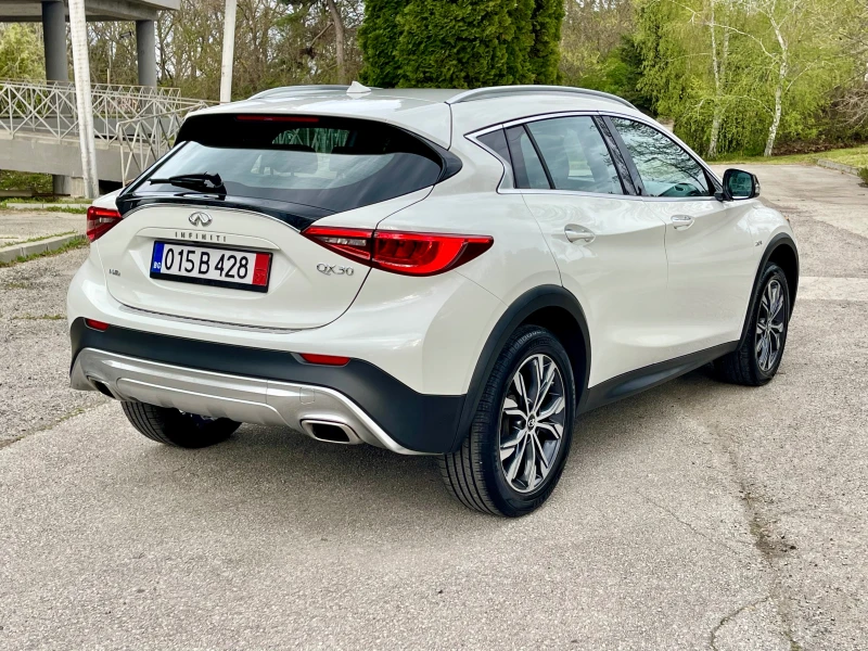 Infiniti QX30 2.0T* AWD-4X4* LED* BOSE* Panorama* , снимка 2 - Автомобили и джипове - 51012848