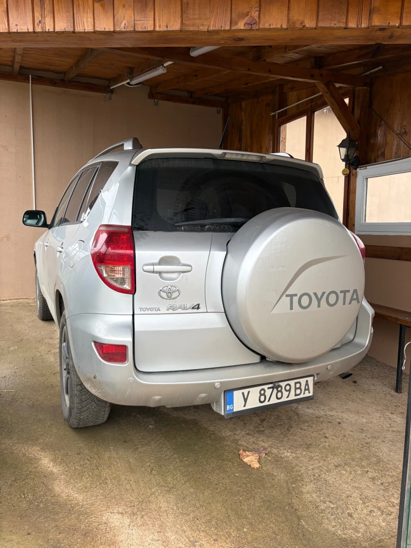 Toyota Rav4, снимка 3 - Автомобили и джипове - 52581780