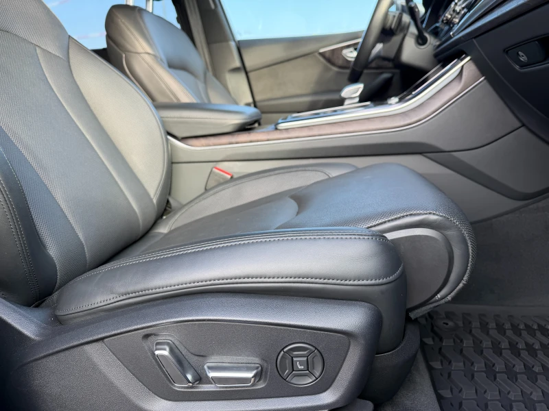 Audi Q7 55TFSI Technik Shadow Line Head up S-LINE НАЛИЧНА!, снимка 15 - Автомобили и джипове - 52855670
