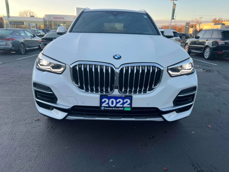 BMW X5 2022 xDrive40i * CARFAX * БЕЗ ПЪРВОНАЧАЛНА ВНОСКА, снимка 2 - Автомобили и джипове - 53014194