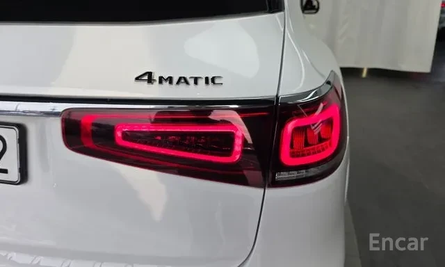 Mercedes-Benz GLS580 AMG* 113 000KM* PANO* BURMESTER* FULLMAXX* , снимка 7 - Автомобили и джипове - 55471996