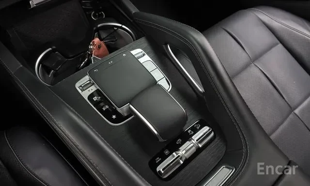 Mercedes-Benz GLS580 AMG* 113 000KM* PANO* BURMESTER* FULLMAXX* , снимка 15 - Автомобили и джипове - 55471996