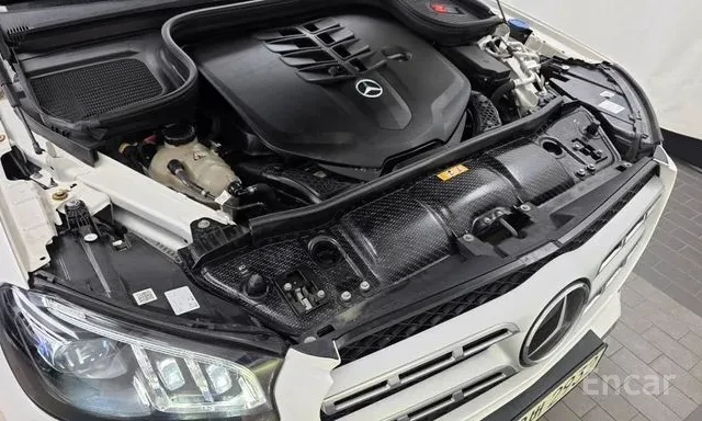 Mercedes-Benz GLS580 AMG* 113 000KM* PANO* BURMESTER* FULLMAXX* , снимка 8 - Автомобили и джипове - 55471996