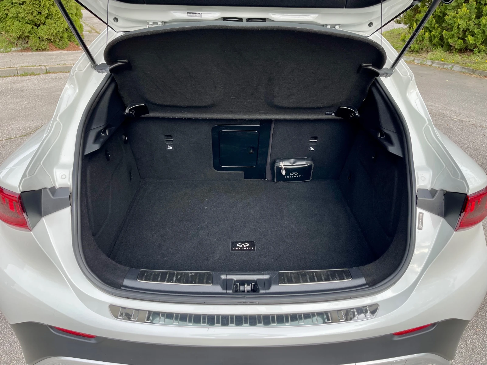 Infiniti QX30 2.0T* AWD-4X4* LED* BOSE* Panorama*  | Mobile.bg   16