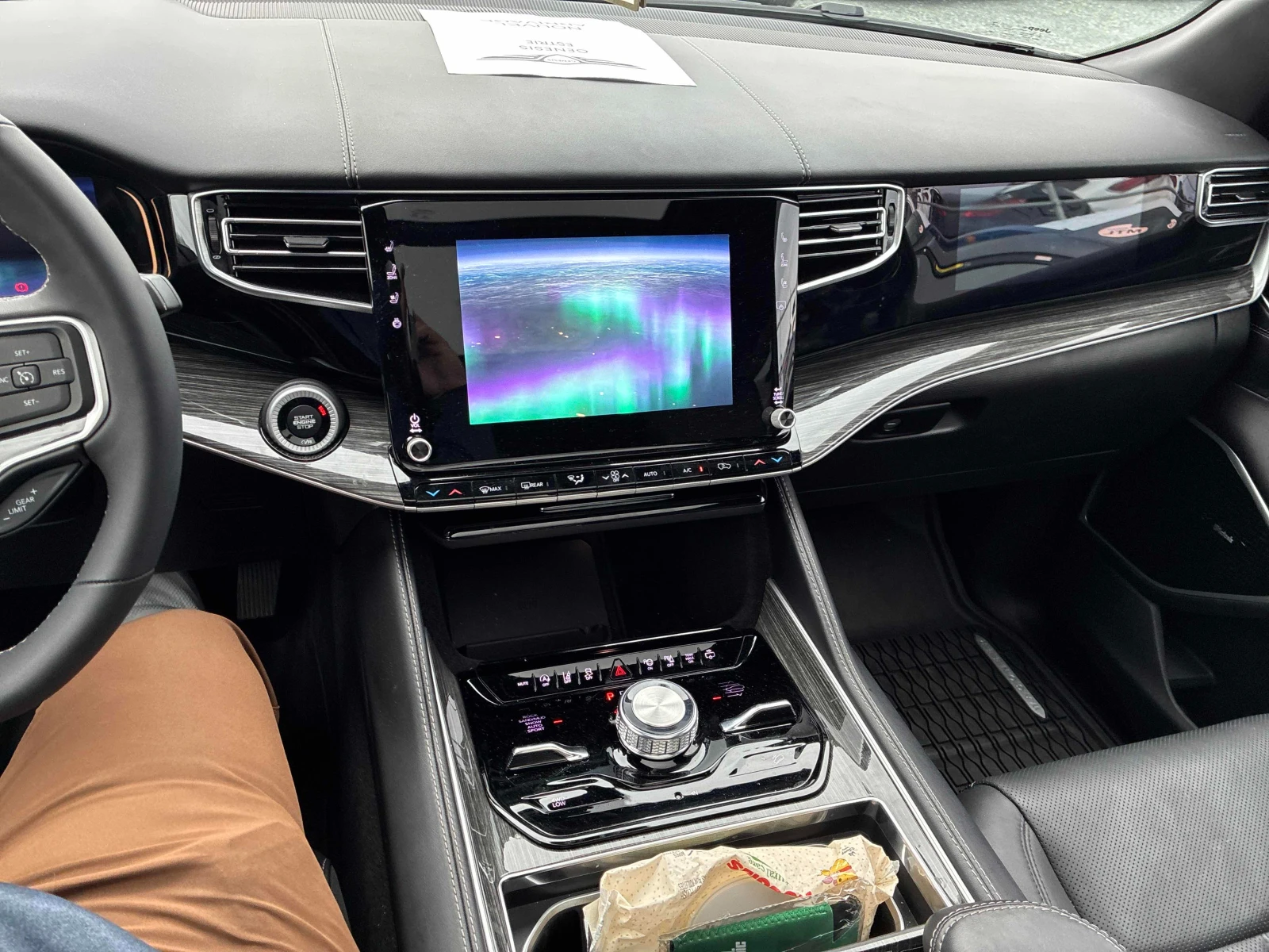 Jeep Grand Wagoneer SERIES 3 * CARFAX * БЕЗ ПЪРВОНАЧАЛНА ВНОСКА - изображение 8