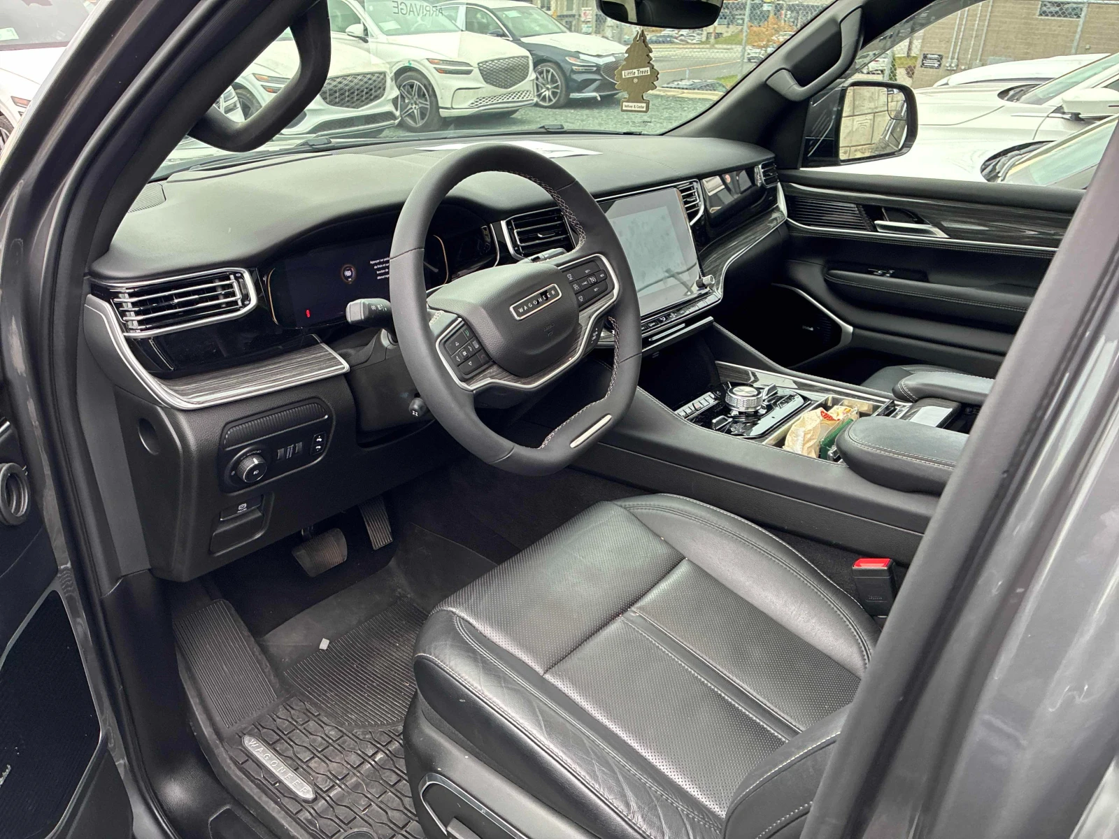 Jeep Grand Wagoneer SERIES 3 * CARFAX * БЕЗ ПЪРВОНАЧАЛНА ВНОСКА - изображение 6