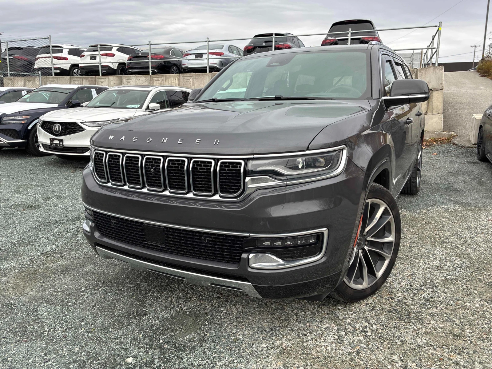 Jeep Grand Wagoneer SERIES 3 * CARFAX *    | Mobile.bg   1