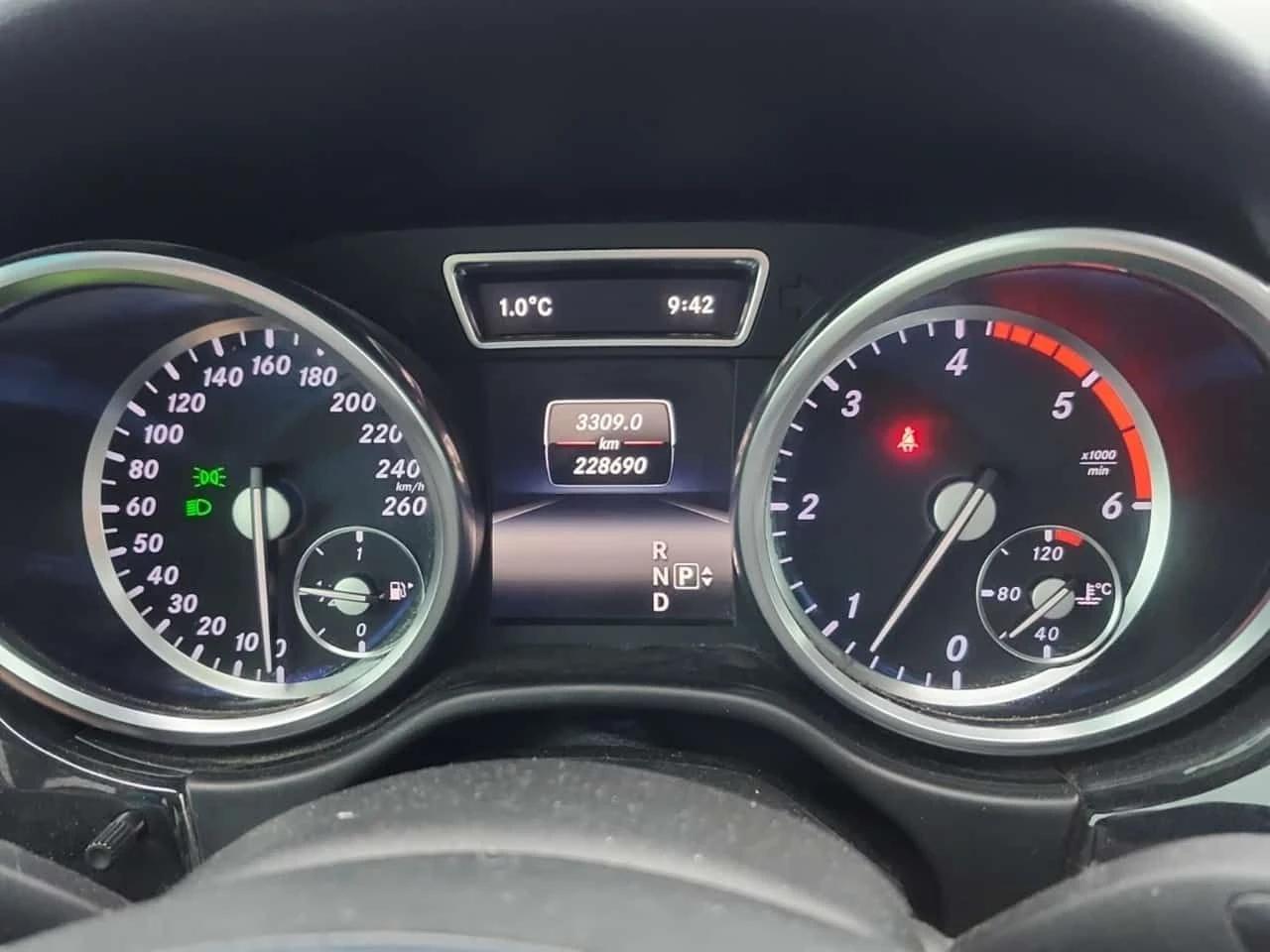 Mercedes-Benz ML 350 BLUETEC  CARFAX - изображение 9