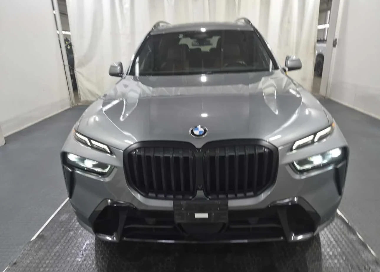 BMW X7 CARFAX * АВТОКРЕДИТ * ПРОГНОЗНА ЦЕНА ДО БГ