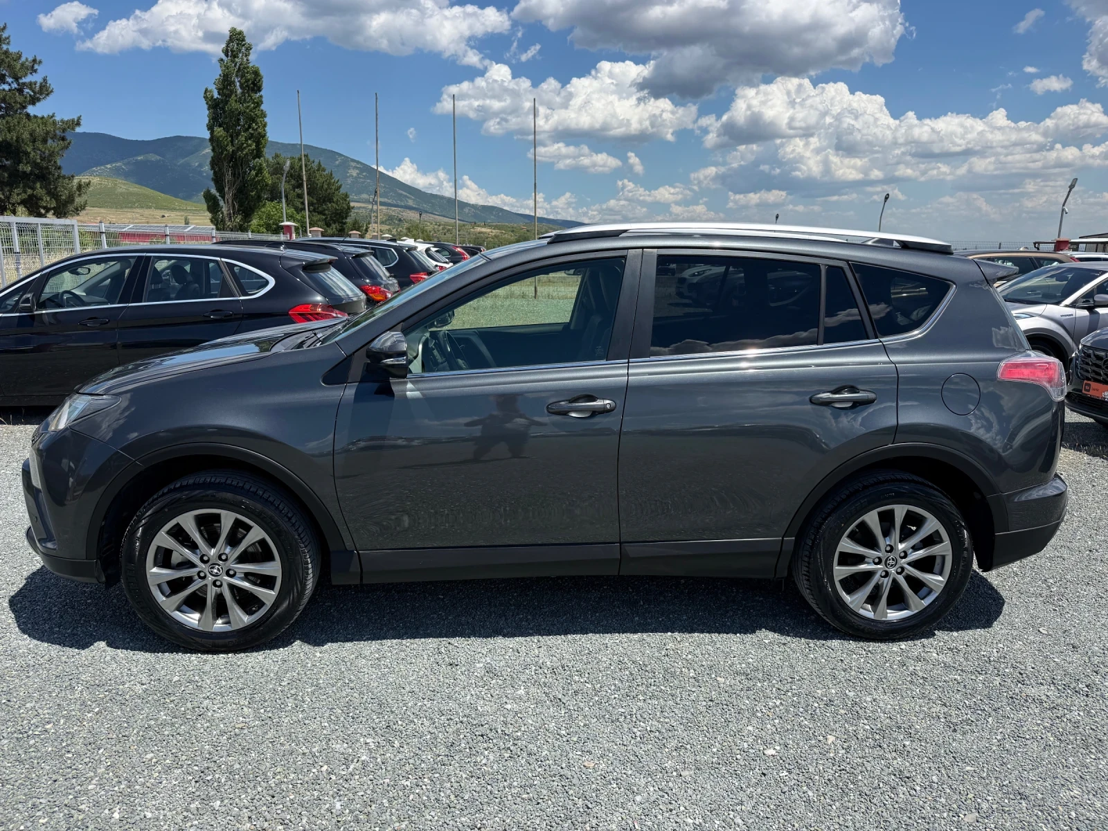Toyota Rav4 (KATO НОВА)^(ХИБРИД), снимка 10 - Автомобили и джипове - 54915700
