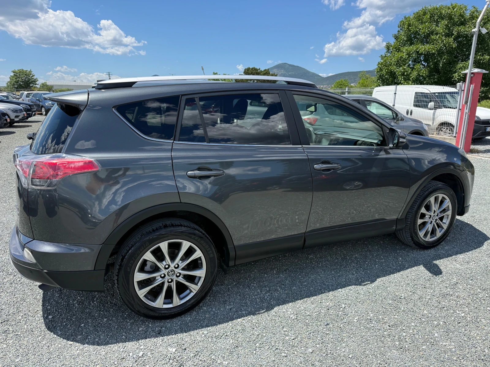 Toyota Rav4 (KATO НОВА)^(ХИБРИД), снимка 5 - Автомобили и джипове - 54915700