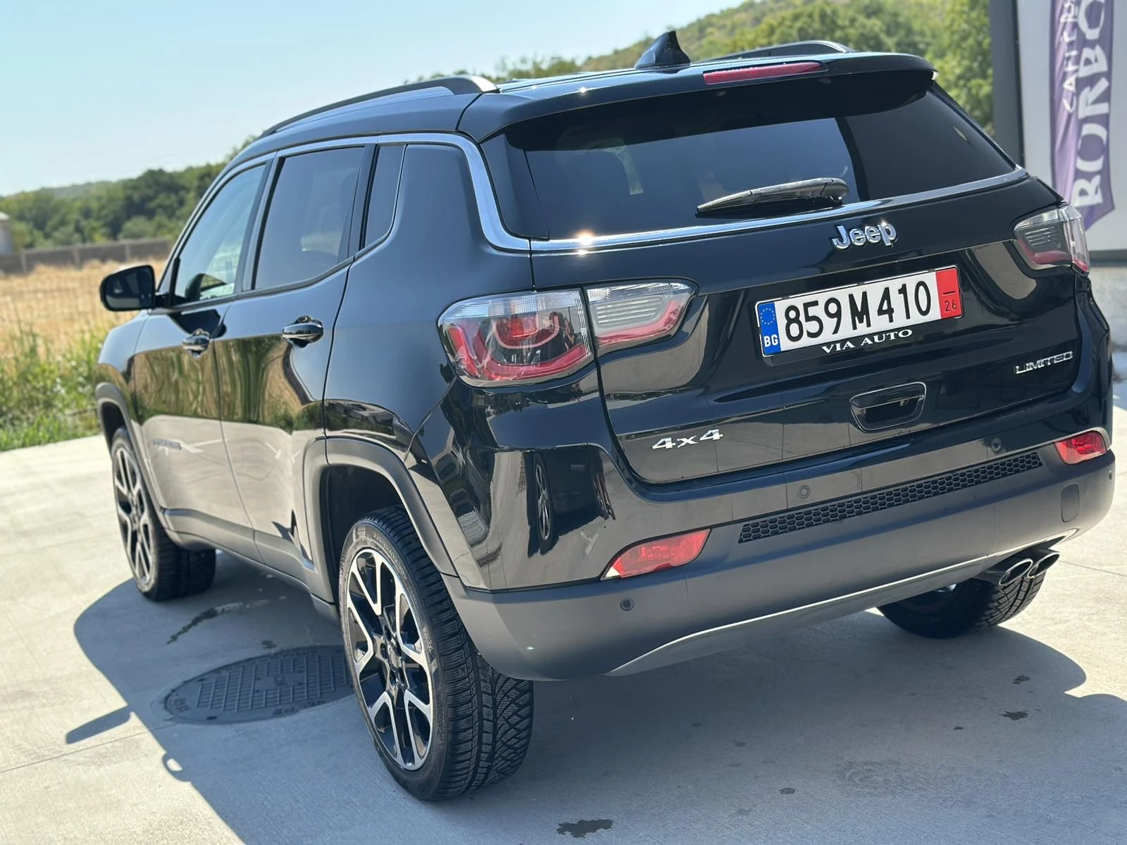 Jeep Compass 4x4 LIMITED 127 000KM, снимка 6 - Автомобили и джипове - 55168951